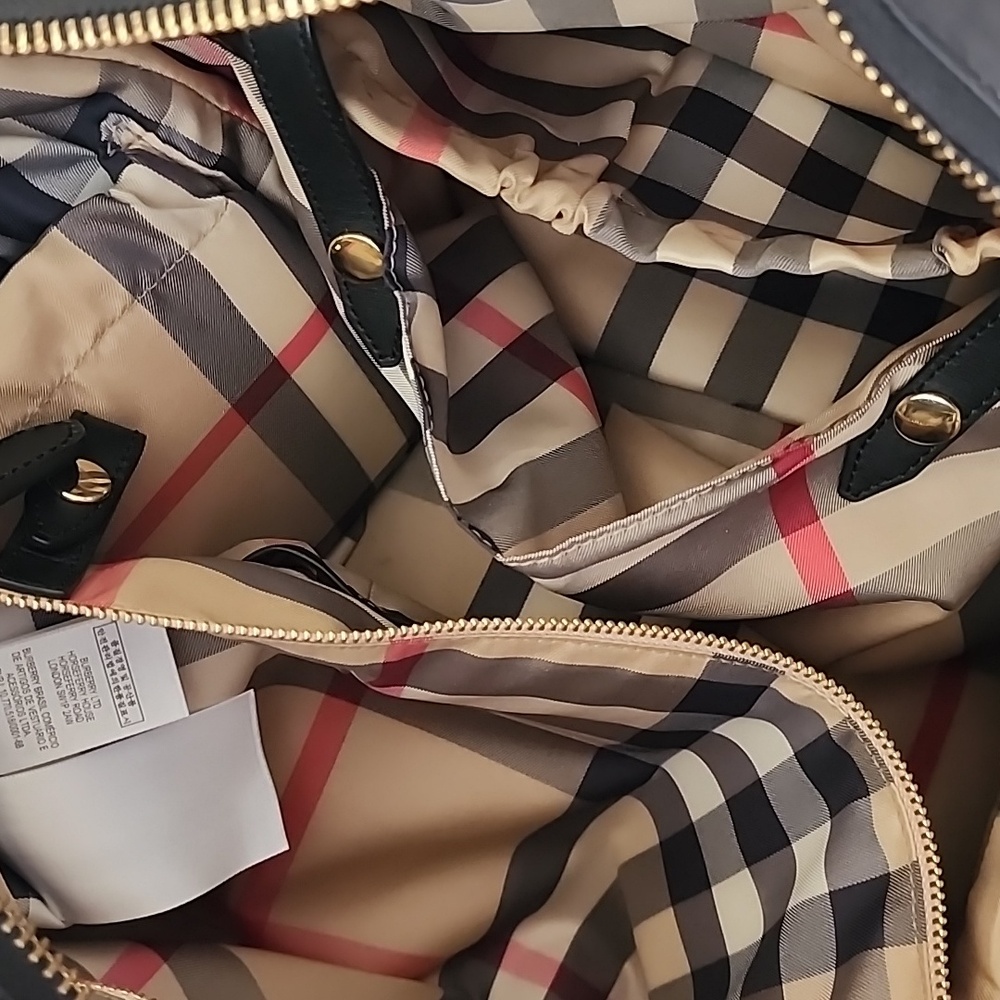 BURBERRY Olympia Baby Diaper Bag Travel Duffle Tote Plaid Nova Check Unisex - Picture 7 of 16